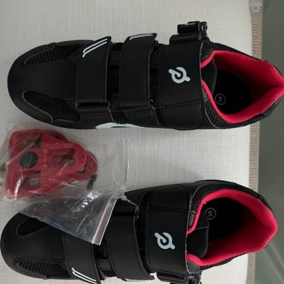 Brand New Peloton Original Cycling Shoes with New bagged Delta Cleats - Picture 4 of 4